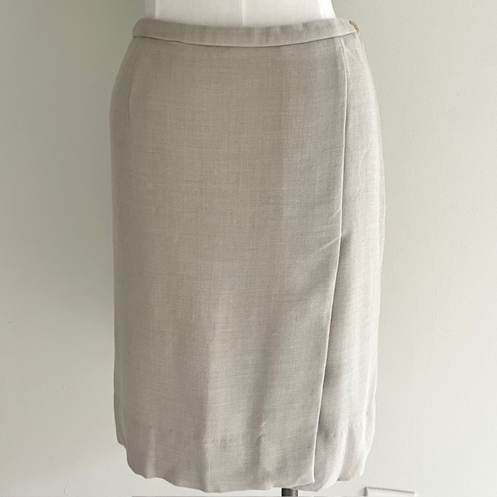 Giorgio Armani Vestimenta Spa light Grey Pencil Skirt with Side Slit size 42